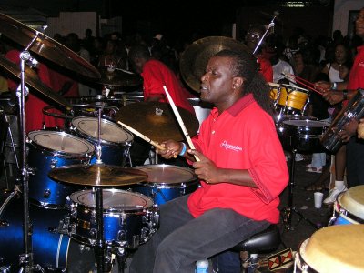 indefestc087.jpg