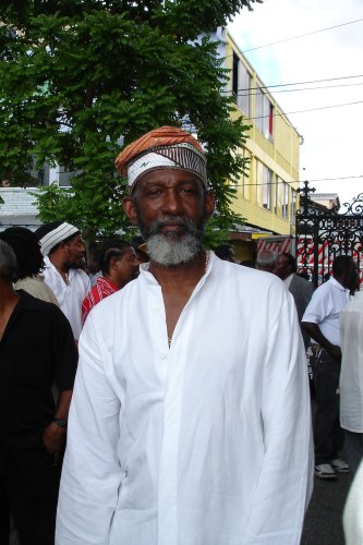 cbfm212051208.jpg
