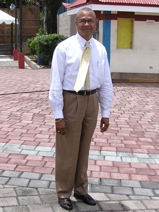 darwaybl300505119.jpg