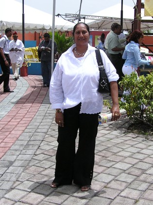 darwaybl300505122.jpg